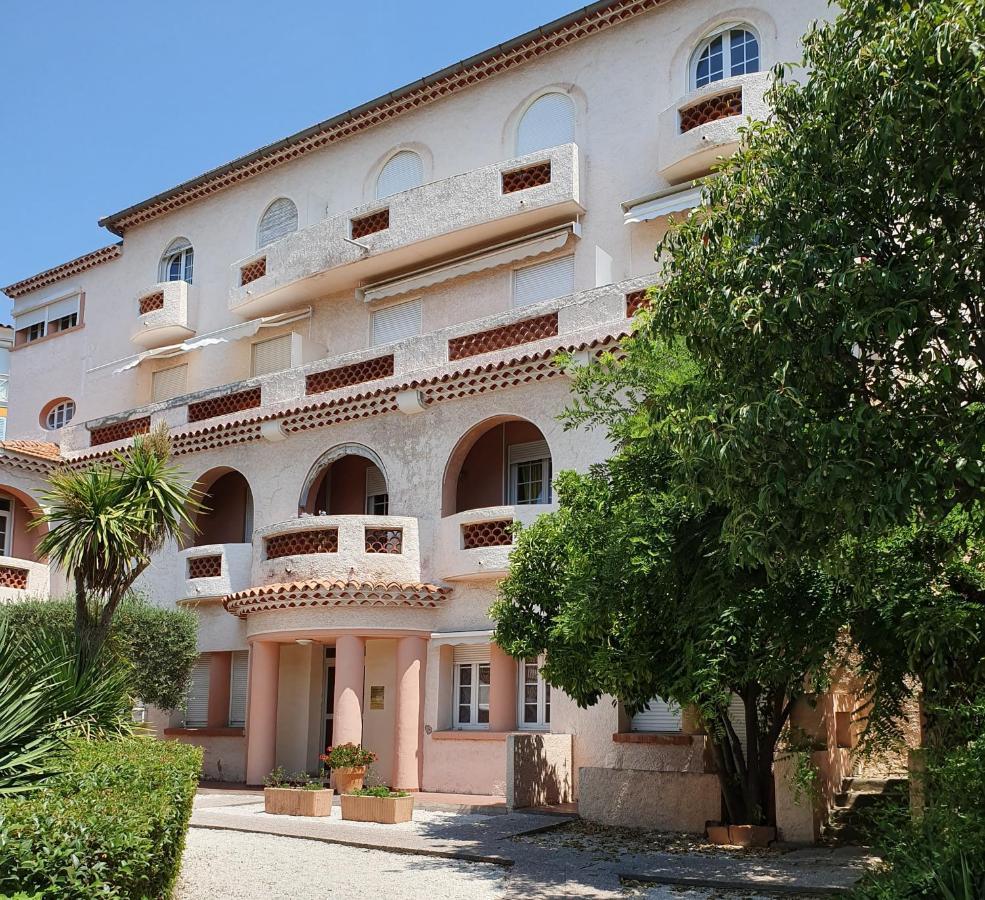 Appart T1 centre BANDOL dans Résidence de charme Esterno foto